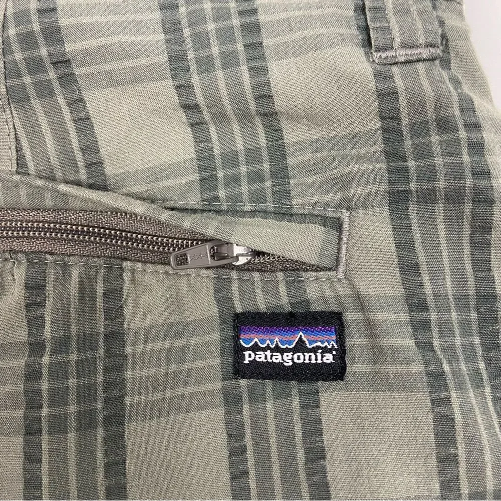 Patagonia Men’s Plaid Bermuda Shorts Hiking Outdoor Preforming‎ Size 36